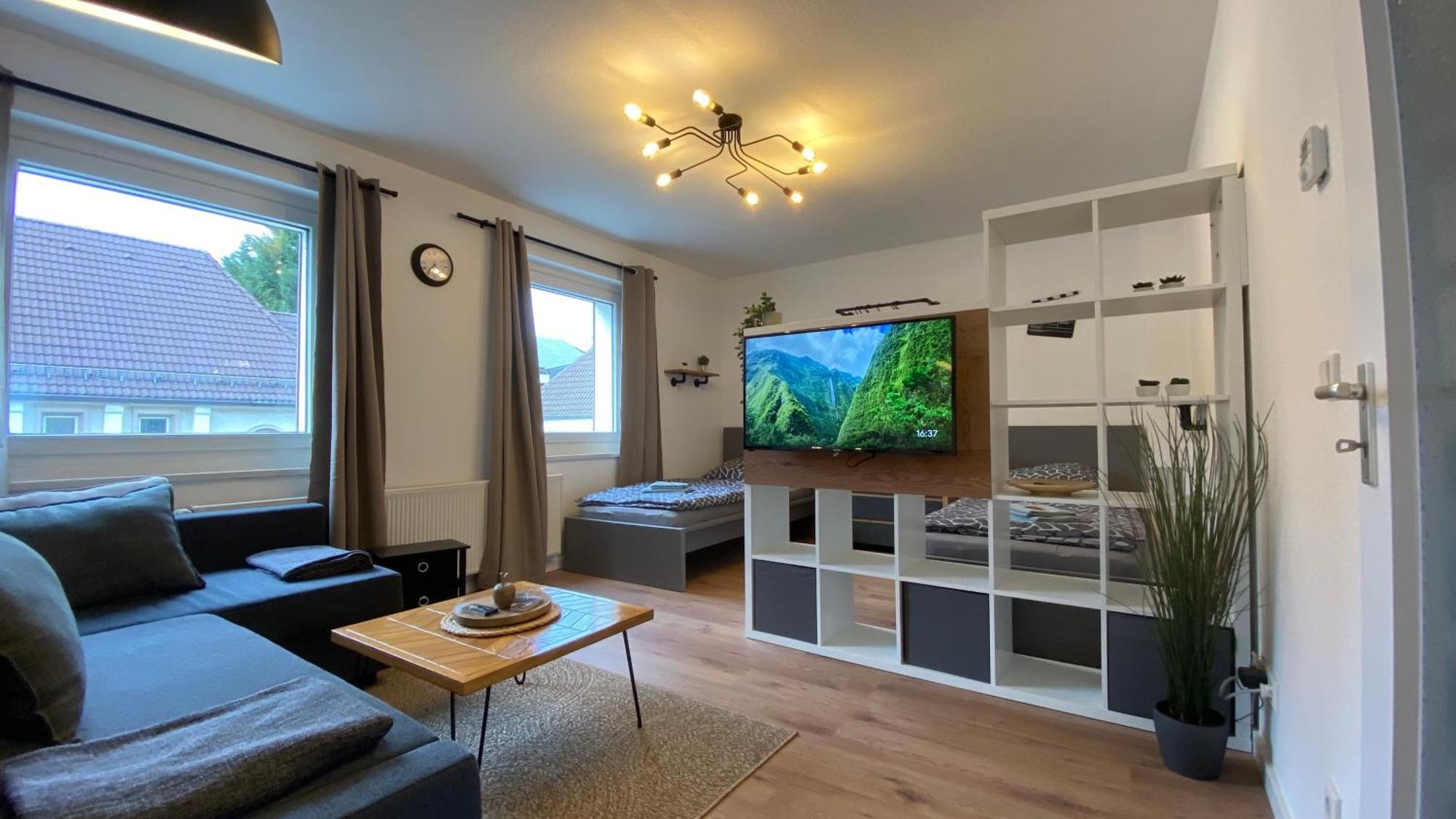Charlie , Solingen Mitte, Ferien/Messe Wohnung Fuer Bis Zu 5 Personen Εξωτερικό φωτογραφία