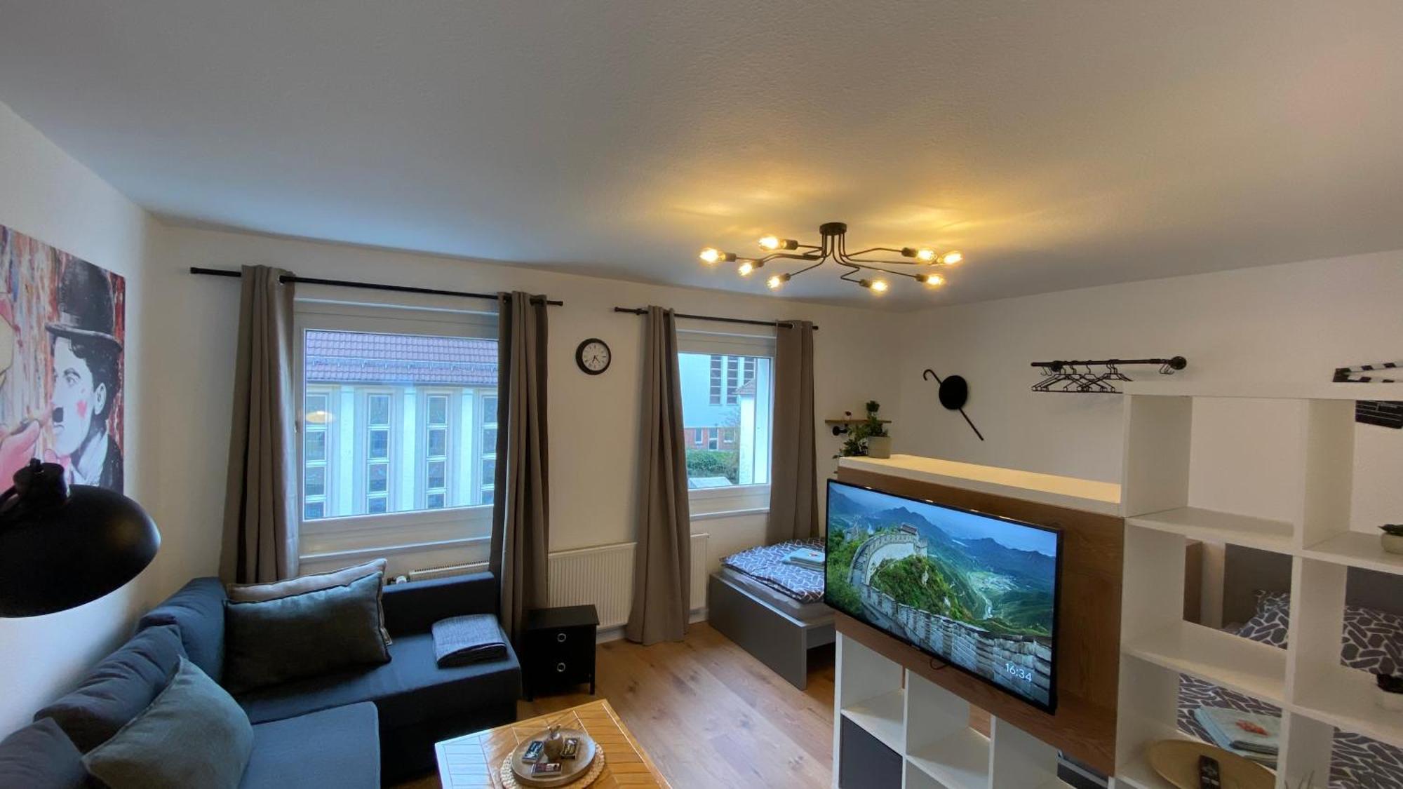 Charlie , Solingen Mitte, Ferien/Messe Wohnung Fuer Bis Zu 5 Personen Εξωτερικό φωτογραφία